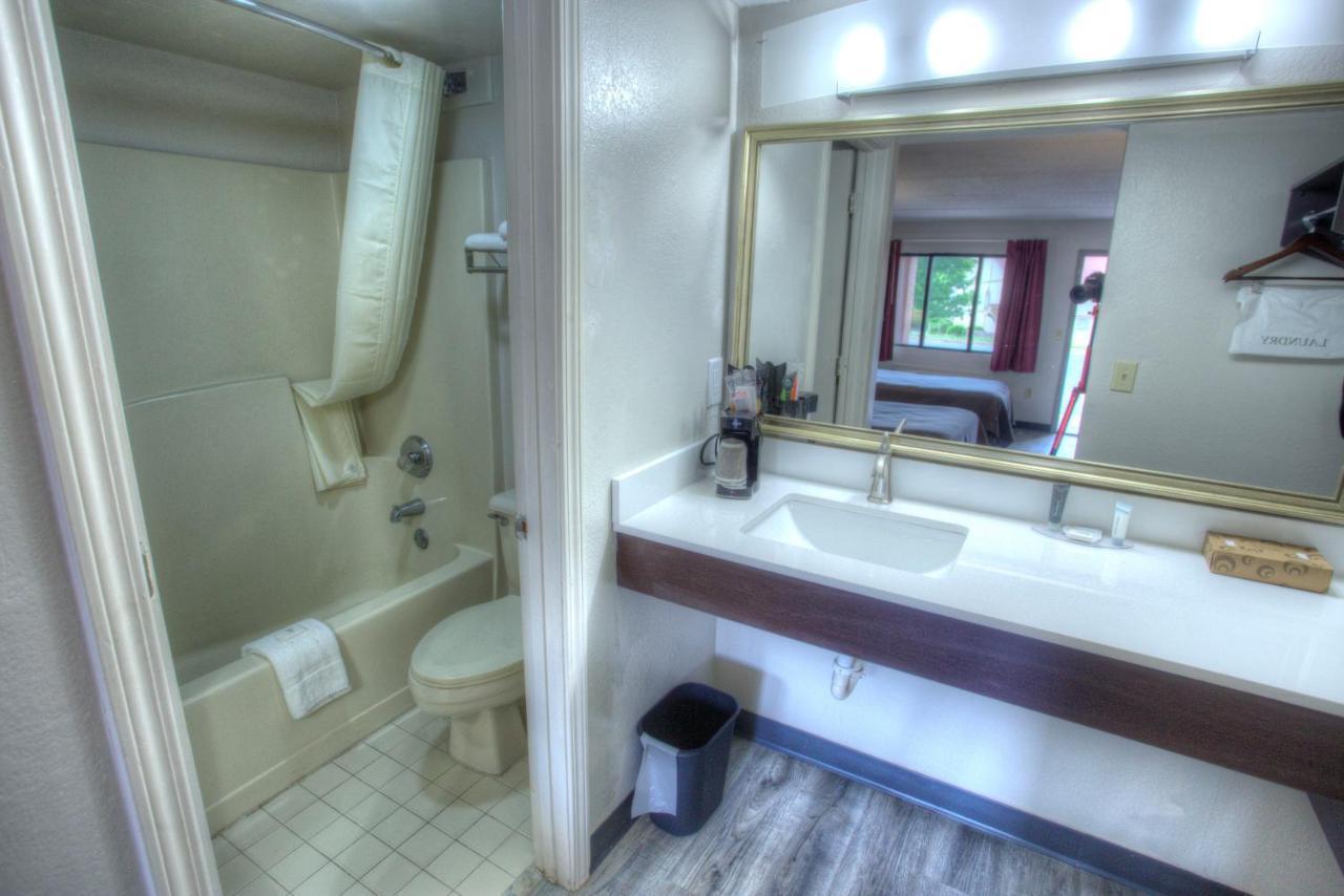 Econolodge In Helen Ga הלן מראה חיצוני תמונה