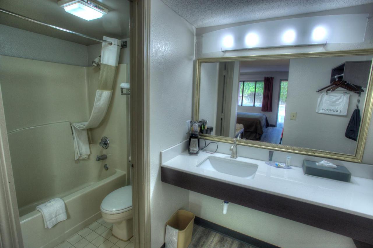 Econolodge In Helen Ga הלן מראה חיצוני תמונה